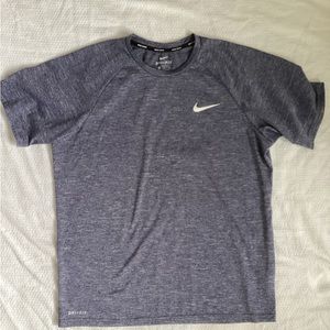 Nike Swim Dri-FIT Men’s Shirt Size Medium Heathered Blue UPF 40+ Swim Rash Guard